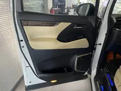 2021 Toyota Vellfire Hybrid 2.5L HV Premium, белый — фото 12