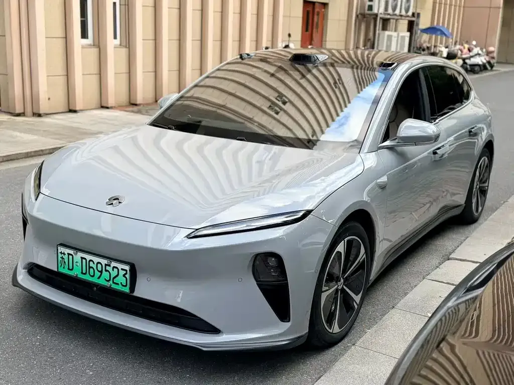 2023 Nio ET5T 75kWh Touring