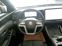 2025 BYD Qin L PHEV 80km Leading Smart Driving, белый — фото 11
