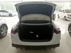 2025 BYD Qin L PHEV 80km Leading Smart Driving, белый — фото 19
