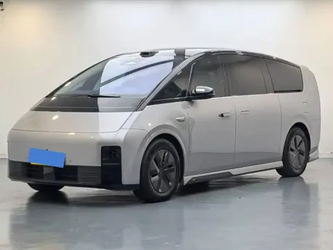 2025 Li Auto MEGA Home
