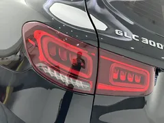2021 Mercedes-Benz GLC 260 L 4MATIC Sport, чёрный — фото 21