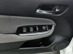 2021 Honda Life 1.5L CVT Sport Xindong, белый — фото 9