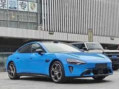 2026 Xiaomi SU7 RWD Standard, синий — фото 3