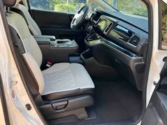 2019 Honda Elysion 2.0L Hybrid Comfort, белый — фото 18