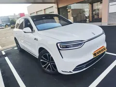 2026 Aito M7 EREV Pro+ 4WD 5-seat, белый — фото 6
