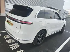 2026 Aito M7 EREV Pro+ 4WD 5-seat, белый — фото 9