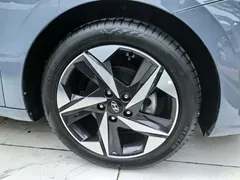 2021 Hyundai Elantra 240TGDi DCT LUX Premium — фото 14