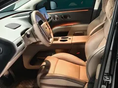 2025 Li Auto i8 Standard, чёрный — фото 4