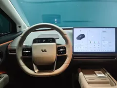2025 Li Auto i8 Standard, чёрный — фото 9