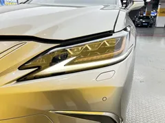 2021 Lexus ES 300h Hybrid Premium — фото 8
