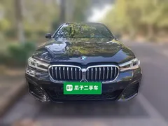 2023 BMW 5 Series 530Li Premium M Sport Package, чёрный — фото 2