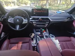 2023 BMW 5 Series 530Li Premium M Sport Package, чёрный — фото 5