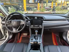 2019 Honda Civic 220TURBO CVT, белый — фото 7