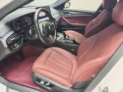 2022 BMW 5 Series 530Li M Sport Package, белый — фото 2