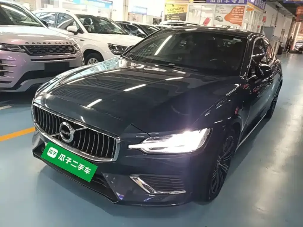 2021 Volvo S60 T8 PHEV 4WD Luxury