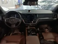 2021 Volvo S60 T8 PHEV 4WD Luxury, синий — фото 10