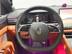 2024 Aito M7 1.5T Smart Driving 4WD Ultra 5-seat, чёрный — фото 8