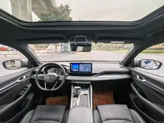 2023 Geely Preface 1.5TD, зелёный — фото 8