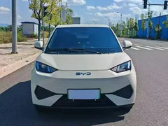2025 BYD Seagull 305km Vitality, белый — фото 2