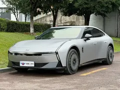 2025 Xpeng P7 750 4WD Ultra — фото 1