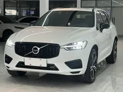 2021 Volvo XC60 T8 PHEV Sport, белый — фото 1