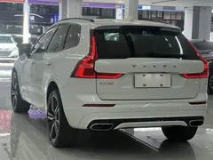 2021 Volvo XC60 T8 PHEV Sport, белый — фото 8