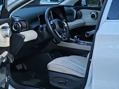 2023 BYD Yuan PLUS Champion 430km, белый — фото 4
