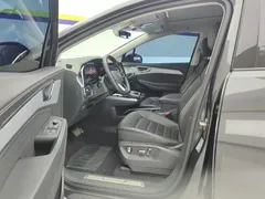 2021 Volkswagen Talagon 330TSI 2WD Luxury, чёрный — фото 9