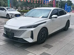 2023 Changan Lamore 1.5T GDI DCT Premium, белый — фото 1