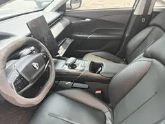 2023 Changan Lamore 1.5T GDI DCT Premium, белый — фото 5