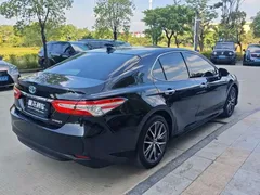 2021 Toyota Camry Hybrid 2.5HG Luxury, чёрный — фото 9