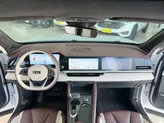 2021 Geely Monjaro 2.0TD High Power AT 4WD Premium, белый — фото 17