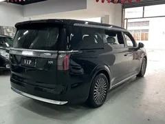 2024 Zeekr 009 6-Seat Executive 4WD 108kWh, чёрный — фото 19
