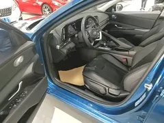 2022 Hyundai Elantra 1.5L CVT GLX Elite, синий — фото 16