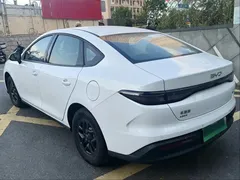 2025 BYD Seal 05 PHEV DM-i Smart Drive 55km Luxury, белый — фото 6