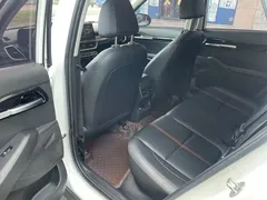 2020 Kia Seltos 1.5L CVT Trend, белый — фото 5