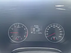2020 Kia Seltos 1.5L CVT Trend, белый — фото 8