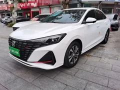 2023 Changan Eado PLUS 1.4T GDI DCT Premium, белый — фото 2
