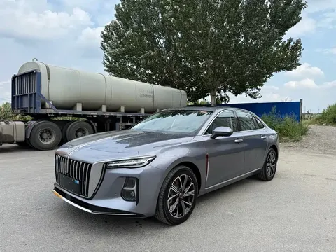 2025 Hongqi H5 PHEV 170