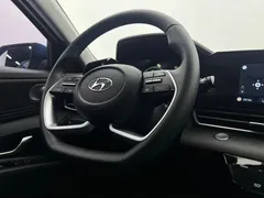 2022 Hyundai Elantra 1.5L CVT LUX Premium, синий — фото 16