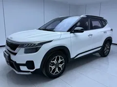 2021 Kia Seltos 1.5L CVT Trend, белый — фото 1
