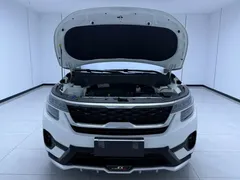 2021 Kia Seltos 1.5L CVT Trend, белый — фото 7