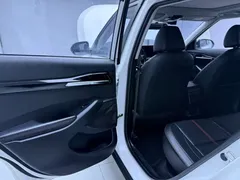 2021 Kia Seltos 1.5L CVT Trend, белый — фото 17