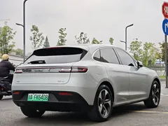 2022 Aito M5 EREV RWD Standard — фото 5