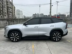 2023 Geely Atlas L 1.5TD DCT Premium — фото 4
