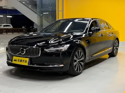 2023 Volvo S90