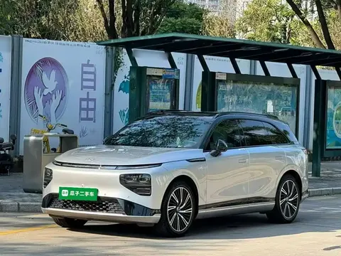 2024 Xpeng G9 702 Max