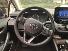 2021 Toyota Corolla 1.2T S-CVT Pioneer Plus, белый — фото 15