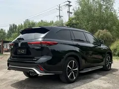 2021 Toyota Crown Kluger 2.5L HEV 4WD Premium, чёрный — фото 8